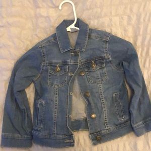 Carter’s size 5 little girl jean jacket